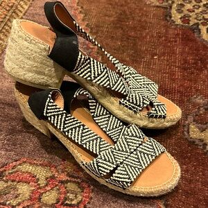 Toni Pons Black and White Espadrille Wedges